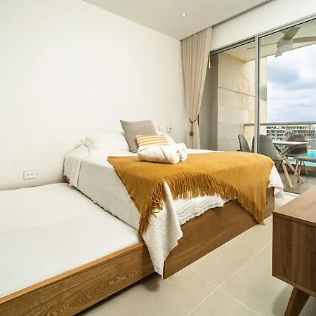 Lagoon View For 8 Guests *