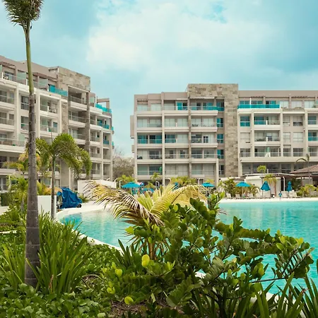 Lagoon View For 8 Guests