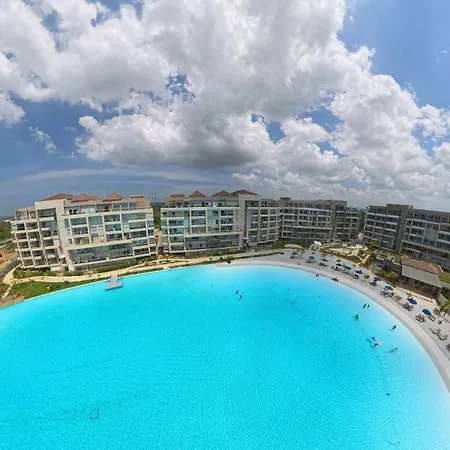 Lagoon View For 8 Guests
